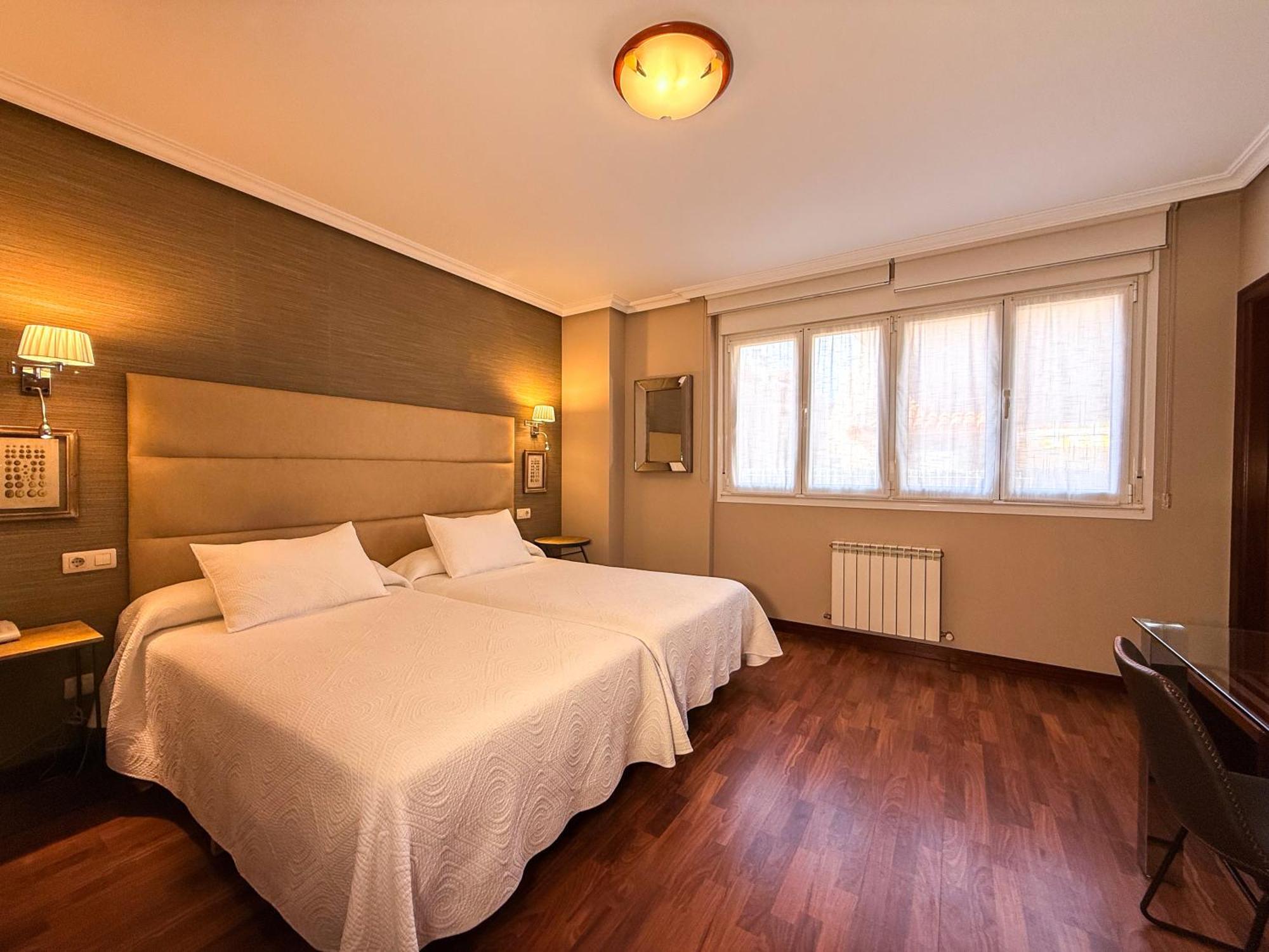 Hotel Verdemar Ribadesella Bagian luar foto